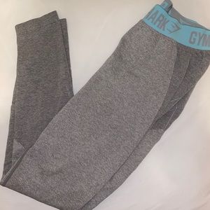 ‼️ Gym shark leggings ‼️